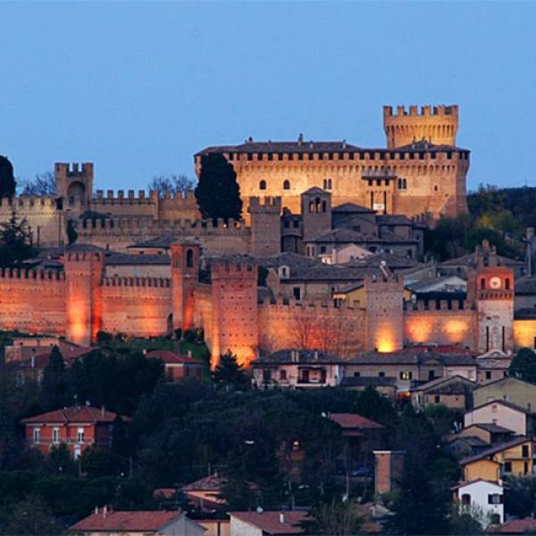 Castello-di-gradara.jpg